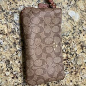 Coach wristlet